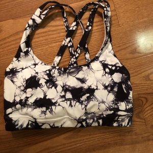 Lululemon energy sports bra
